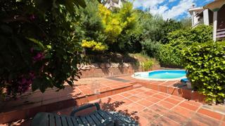 Casa a Vallirana. ¡¡¡ casa independiente con encanto en venta !!!