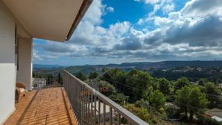 Xalet a Vallirana.   chalet independiente en venta - ideal para familias numero