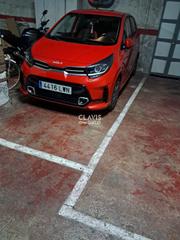 Aparcament cotxe  Joaquim  valls. Jto a via julia