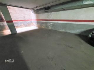 Aparcament cotxe  Moli. Plaza coche mediano grande  ascensor  prosperidad