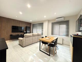 Etagenwohnung in Trinitat Nova. Exterior  luminoso  ascensor