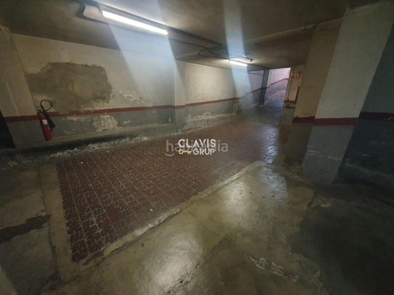 Foto 0679e0ae-43e7-4b5b-8264-486621b2e325. Autoparkplatz in Prosperitat Barcelona