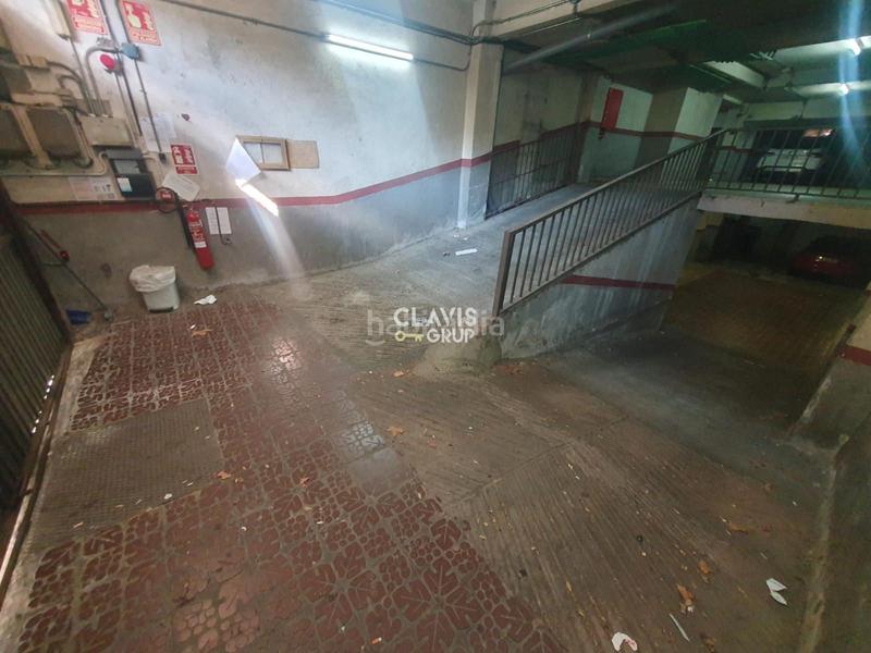 Foto a411bc83-1cd1-4521-9ce5-4b51914be298. Autoparkplatz in Prosperitat Barcelona