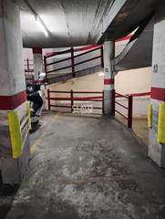 Miete Autoparkplatz in Joaquim valls 114. Parking en verdum disponibilidad inmediata