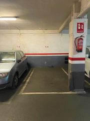Lloguer Aparcament cotxe  De calàbria. Parking para coche o moto