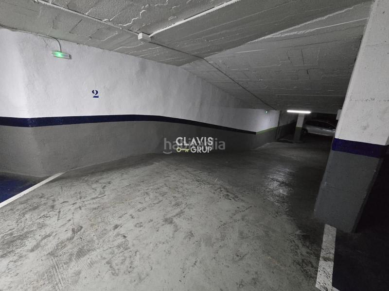 Foto e3a509b5-15a6-491f-b71d-b44b33d105ab. Aparcament cotxe a meridiana 507-515 a Prosperitat Barcelona