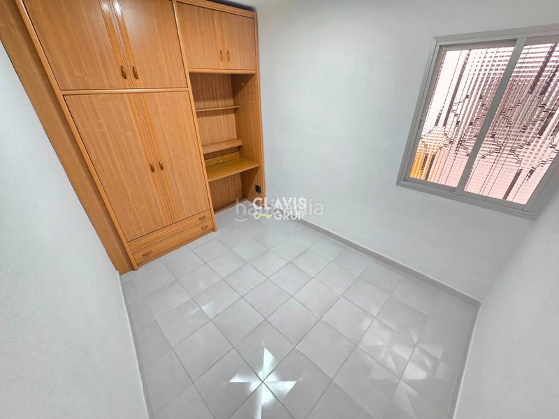 Foto f3bae3f0-0420-4894-8869-11e51fed0f30. Flat in Roquetes Barcelona