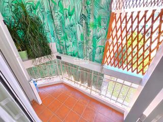 Etagenwohnung in Prosperitat. Reformado  amueblado con electrodomsticos  balcn  prosperitat.