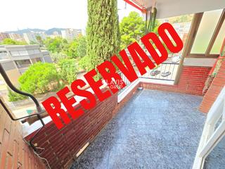 Appartement à Verdum. Balcón 7m junto al parque de la guineueta  parking comunitario i