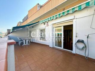 Penthouse in Porta. Ático  terraza  ascensor