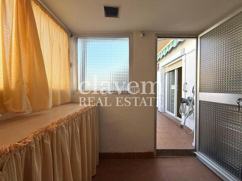 Foto 6c107d02-4690-437e-8e6f-1682019e2bba. Ático  terraza ascensor en Porta Barcelona