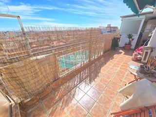 Attique à Prosperitat. Ático con terraza de 17m  prosperitat  ascensor