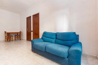 Pis  Carrer de emilia pardo bazán. Piso 3 habitaciones en venta