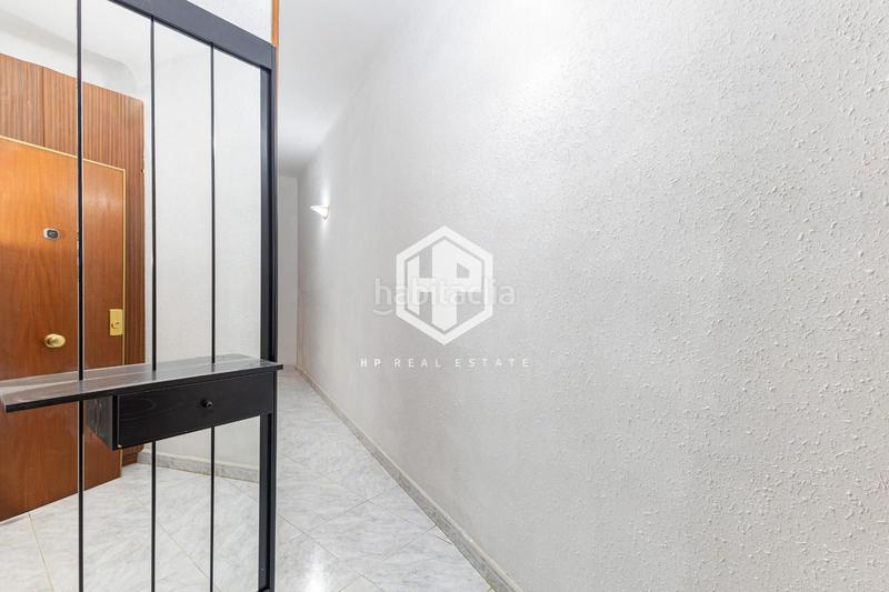 Foto 94ef09c8-452d-42a4-828c-783451c73e03. Etagenwohnung in La Sagrera Barcelona