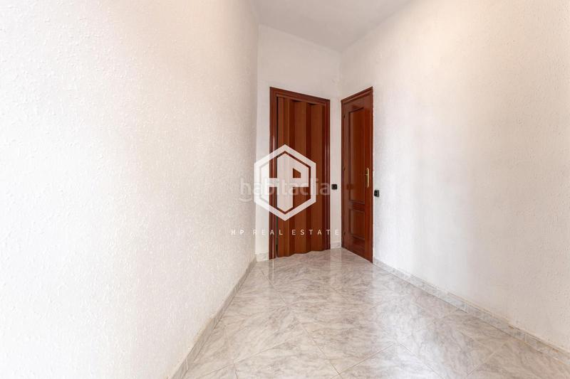 Foto d403c502-d869-4f80-bf11-2c293754ad49. Etagenwohnung in La Sagrera Barcelona