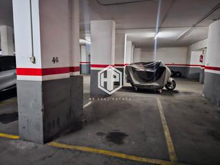 Aparcament cotxe  Meridiana. Plaza de parking amplia en la sagrera, barcelona!