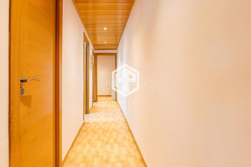 Foto 99b90ffd-ca5c-4ace-99df-07604b518937. Appartamento in Navas Barcelona