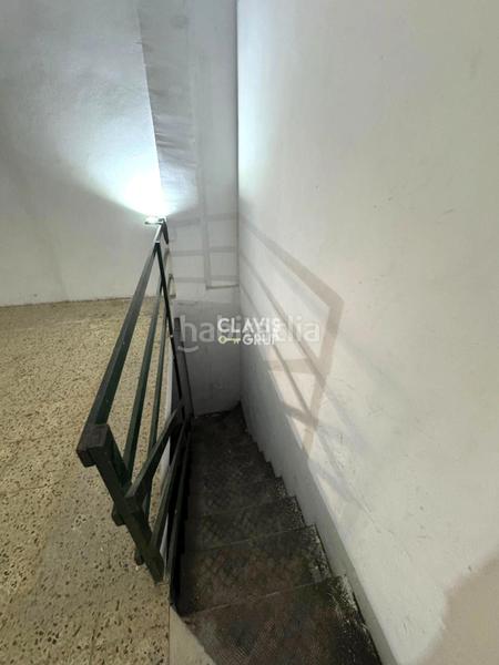 Foto 0b0ee8b5-c09d-4f48-b11a-1e1033d9a3fe. Local comercial local en venta a pie de calle en Roquetes Barcelona