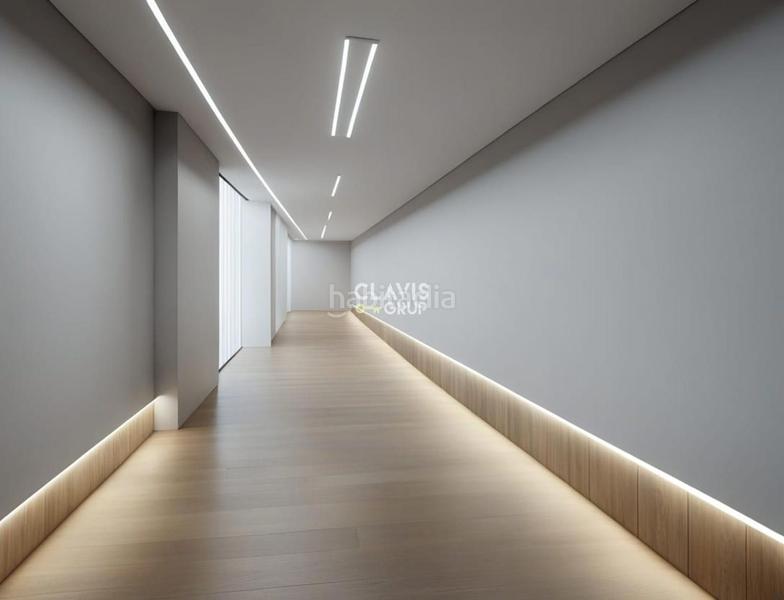 Foto 10d9718e-c181-41e7-a63d-ab3c5b73f13e. Local comercial local en venta a pie de calle en Roquetes Barcelona