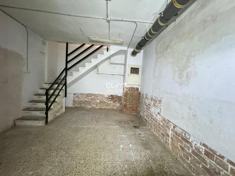 Foto c7606186-0b15-4a56-aba6-2d3518644c38. Local comercial local en venta a pie de calle en Roquetes Barcelona