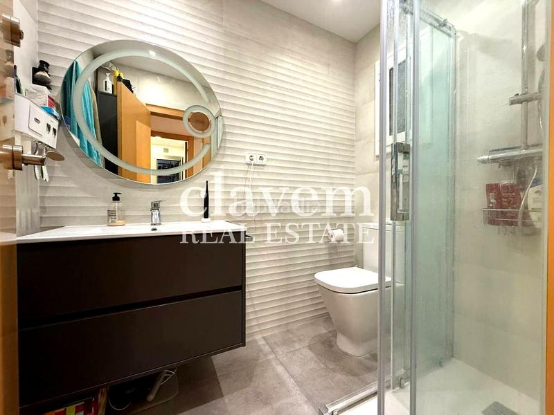 Foto fbeb4df7-07c4-4dc0-b1e1-934304dd499a. Pis a Prosperitat Barcelona