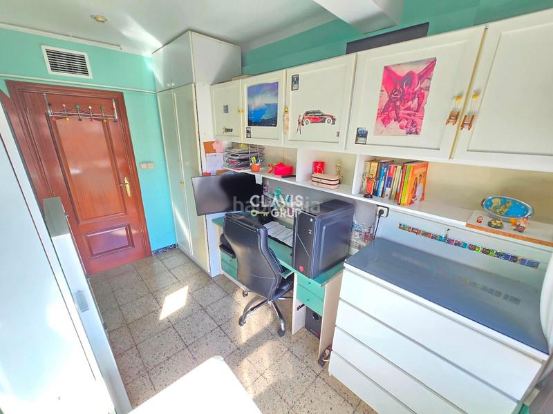 Foto 0a470430-9380-41f2-885e-dcaaa46bf044. Piso balcón exterior amueblado acuerdo por ascensor en Ripollet