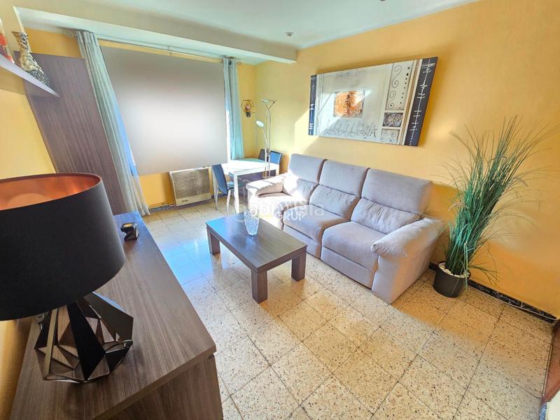 Foto 46291100-24e0-482d-9128-76f197111e54. Piso balcón exterior amueblado acuerdo por ascensor en Ripollet