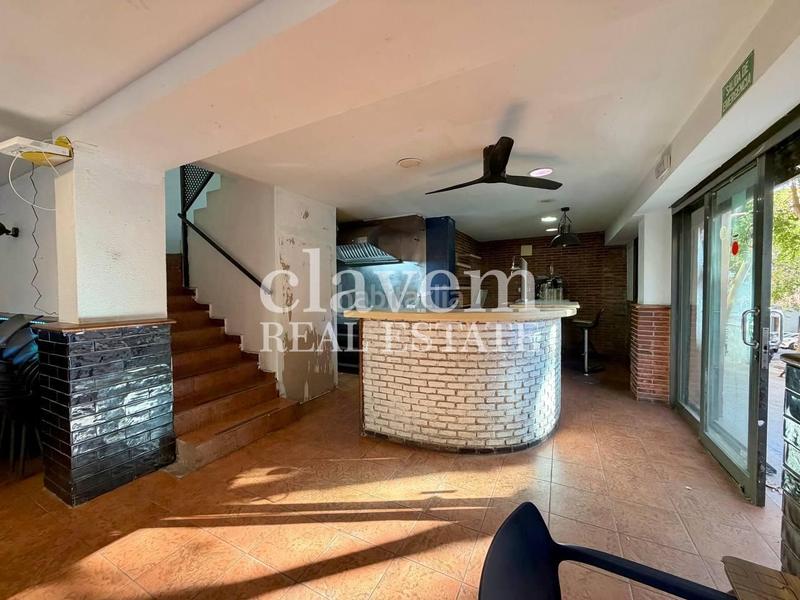 Foto 3c5ff229-82cd-4a74-a6b4-e013ee166786. Business premise in Turó de la Peira Barcelona