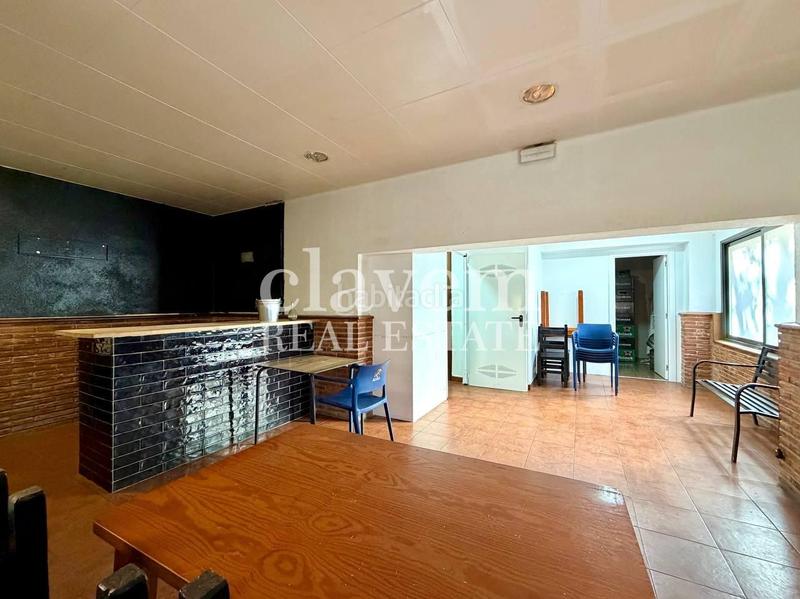 Foto 4307fb5a-69e7-438d-9b3a-559f42e3e597. Business premise in Turó de la Peira Barcelona