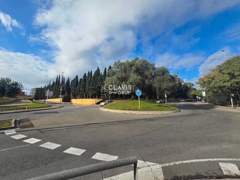 Foto 4fb8b60c-d309-4eb5-9049-6c43efedaee6. Local comercial a Diagonal-Colomeres Gavà