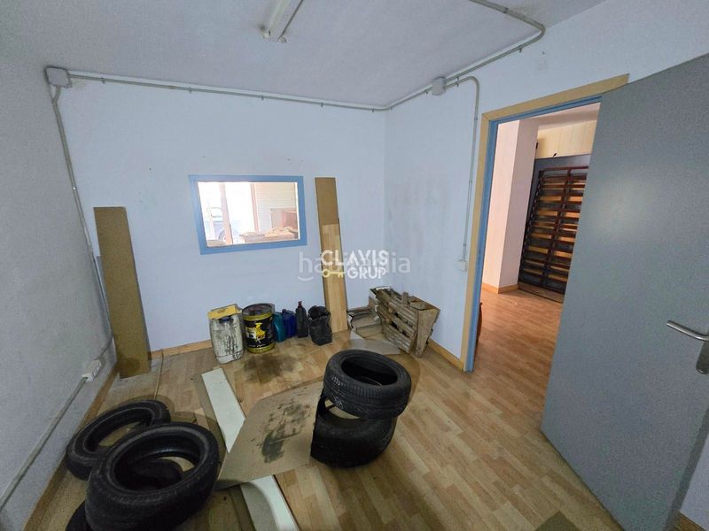 Foto bc142fdf-f1e4-46c4-8095-655443ec028e. Local comercial a Diagonal-Colomeres Gavà