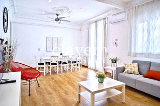 Appartement  De valència. Increíble piso en finca clásica, ascensor 2 balcones