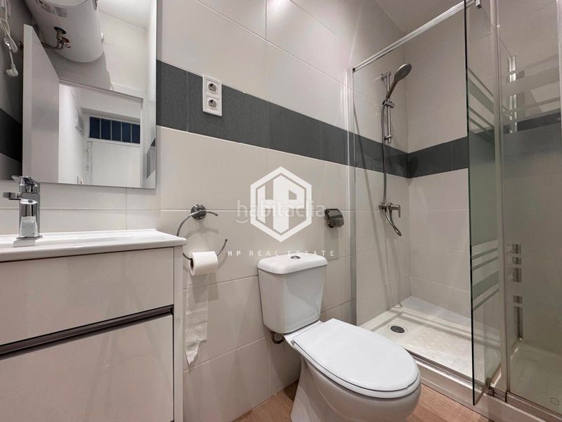 Foto 91f902c1-60b3-4c7e-8a11-37de62c2bd83. Pis amb calefacció a Embajadores-Lavapiés Madrid