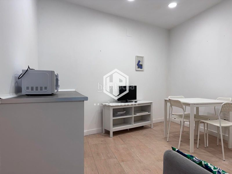 Foto f1da00a7-67e6-4983-b1d2-6a04392777cb. Pis amb calefacció a Embajadores-Lavapiés Madrid