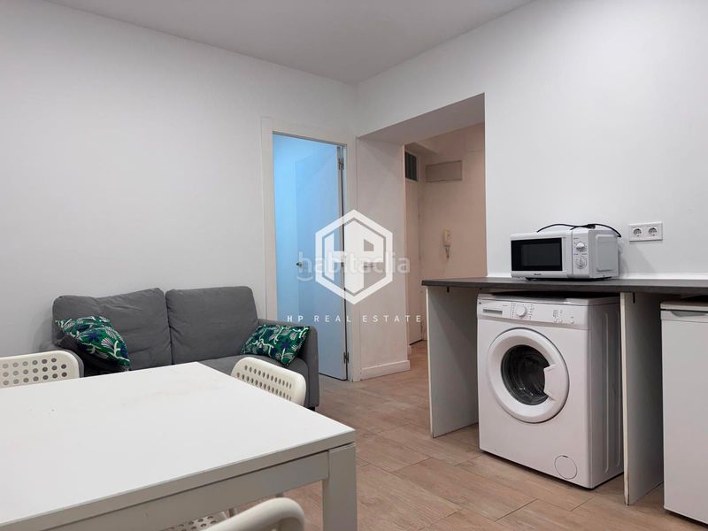 Foto f5e07792-c935-4aae-b5ba-92ef70d636c6. Pis amb calefacció a Embajadores-Lavapiés Madrid