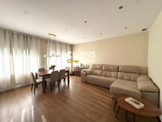 Flat in Roquetes. 3 habitaciones  reformado  exterior