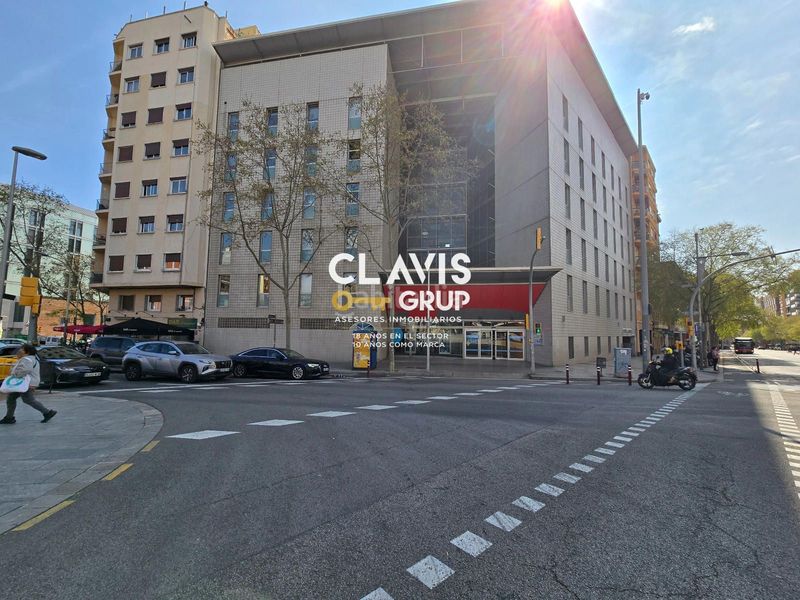 Foto aee38b75-4882-4f5a-b942-8222b3dfad71. Pis a El Camp de l´Arpa del Clot Barcelona