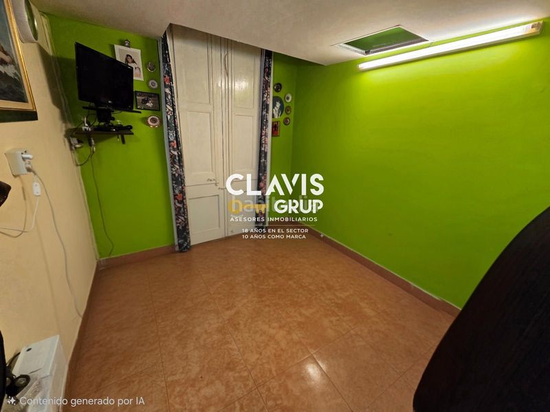 Foto f43989a1-644b-4858-92ec-a0bed1f24a8e. Pis a El Camp de l´Arpa del Clot Barcelona
