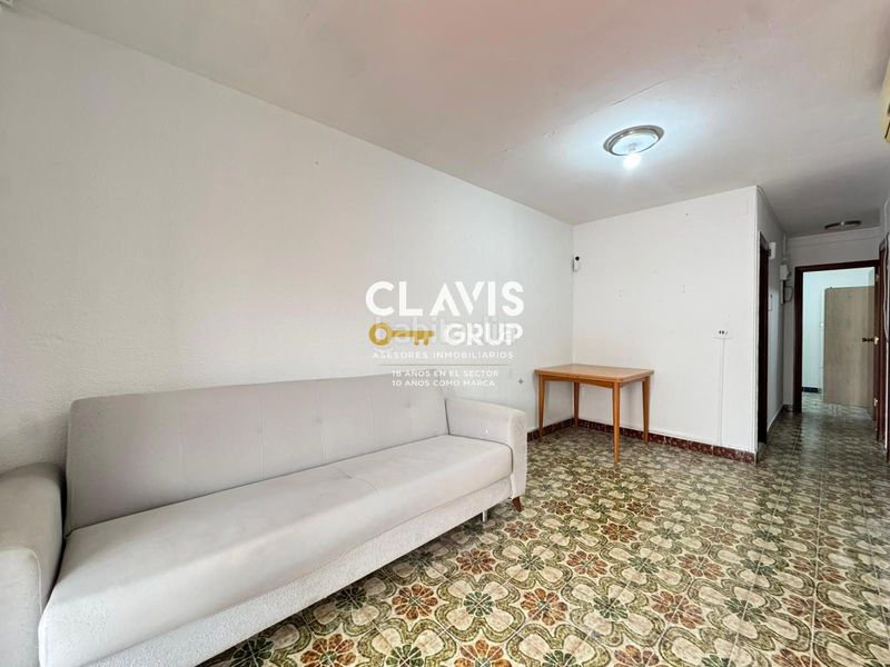 Foto 22d20253-8651-4c4f-9511-6a6754cd5eb5. Àtic a Roquetes Barcelona