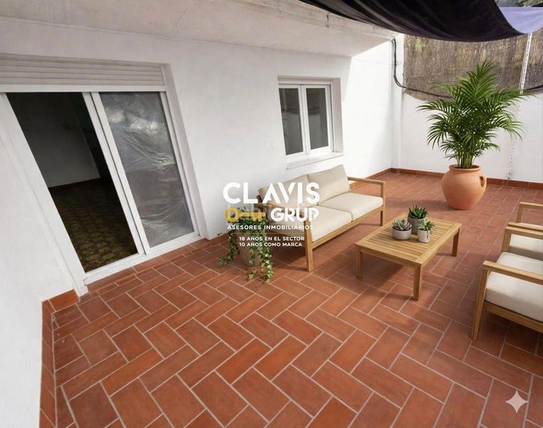 Foto f056718d-c6b5-482c-960f-911adcd26133. Àtic a Roquetes Barcelona