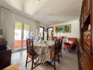 Pis  De la vall d'ordesa. Luminoso piso de 3 habitaciones con balcón