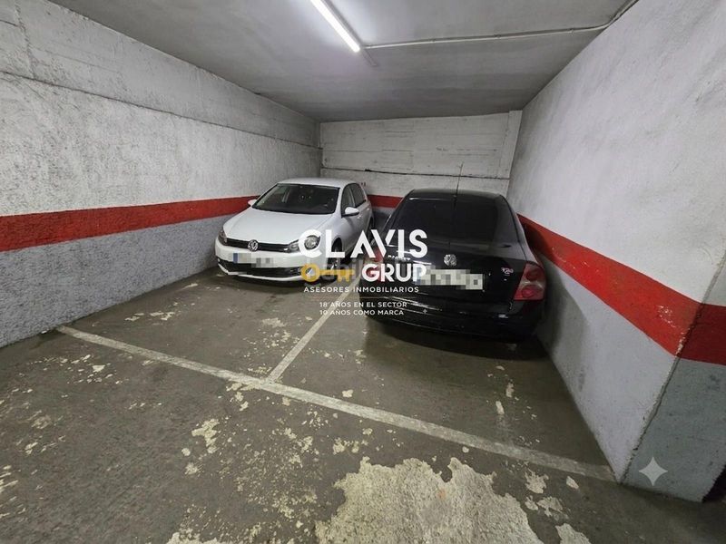 Foto 58c6d5b1-b8fe-4a74-835c-91208cf519d1. Pis amb aparcament a Prosperitat Barcelona