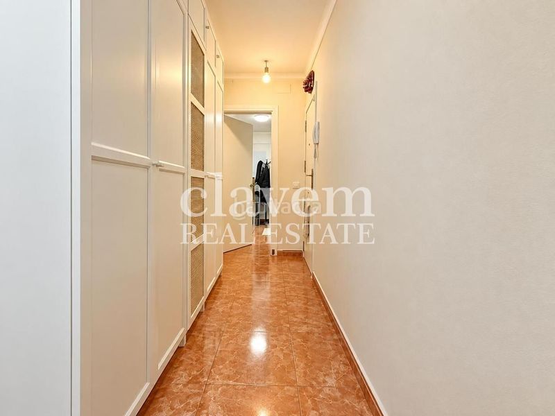 Foto 9ca76659-d226-4152-989e-f5ea75c629ac. Pis a Prosperitat Barcelona