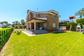 Xalet en La Veleta. Chalet cerca del mar, en una de las mejores zonas exclusivas de
