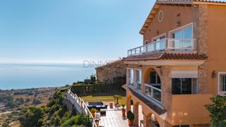 Chalet in Gran Vista-Olivo de Oro. Villa de lujo con vistas al mar en gran alacant, santa pola.