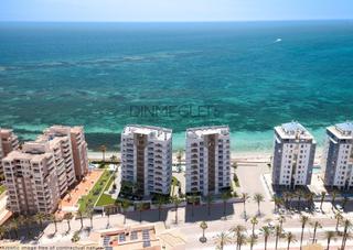Apartament a Tomás Maestre. Sumérgete en el estilo de vida definitivo frente al mar en la ma