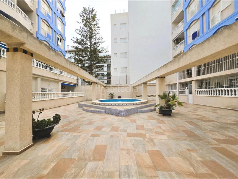 Foto 25969e9f-db1b-435e-982f-d75cff15a187. Miete appartement mit heizung pool in Zona Playa de los Locos Torrevieja