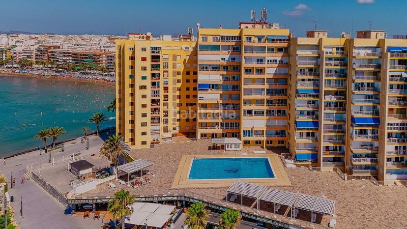 Foto 0956c6d0-9cbd-433c-919b-1ab75b35af23. Apartment with pool in Zona Playa del Cura Torrevieja