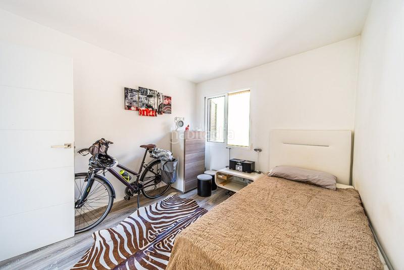 Foto 1e5fd5b2-457a-48d1-91c4-666a05fb5957. Apartment with pool in Zona Playa del Cura Torrevieja