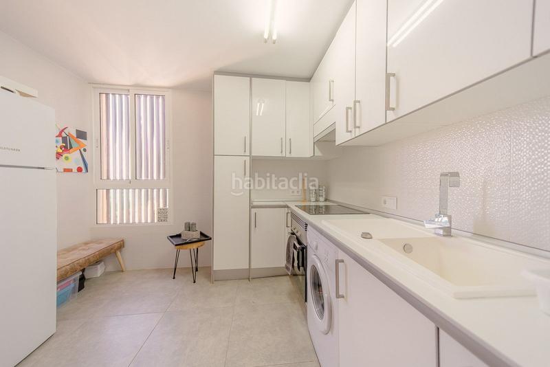 Foto 3e81bd51-392a-45e7-9f57-598ffe200870. Apartment with pool in Zona Playa del Cura Torrevieja